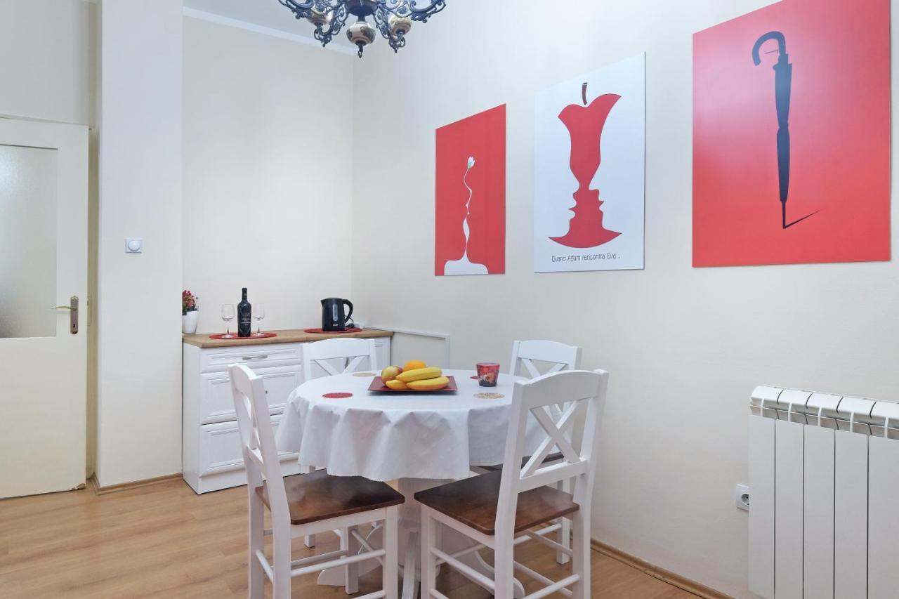 Illusion Downtown Apartment Belgrad Exteriör bild