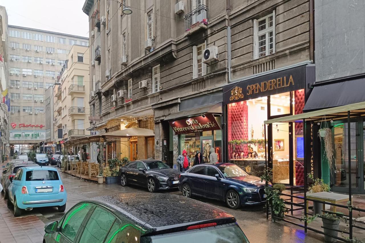 Illusion Downtown Apartment Belgrad Exteriör bild