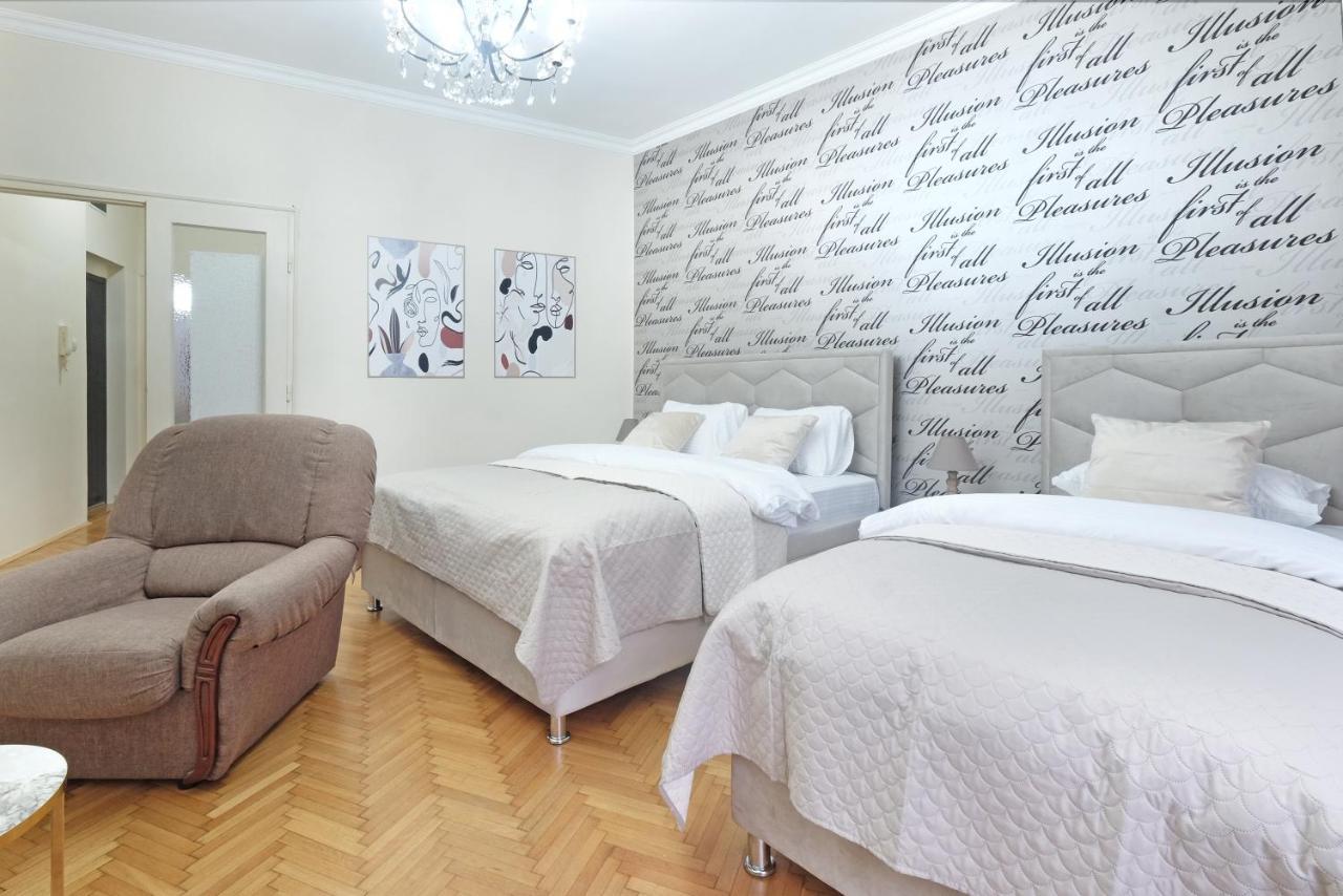Illusion Downtown Apartment Belgrad Exteriör bild